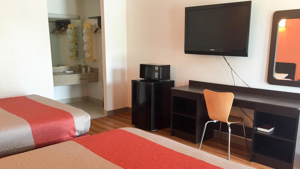 Motel 6-Brinkley, Ar Екстериор снимка