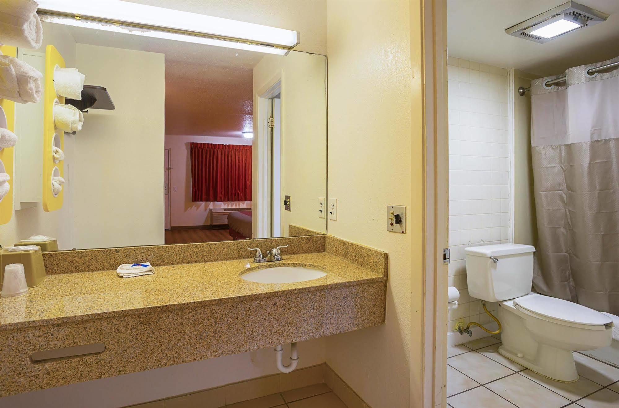Motel 6-Brinkley, Ar Екстериор снимка