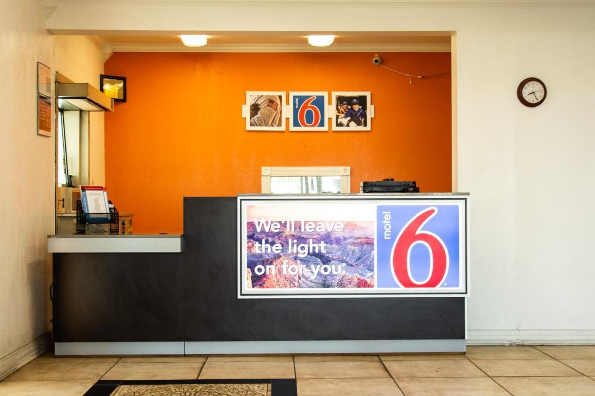 Motel 6-Brinkley, Ar Екстериор снимка