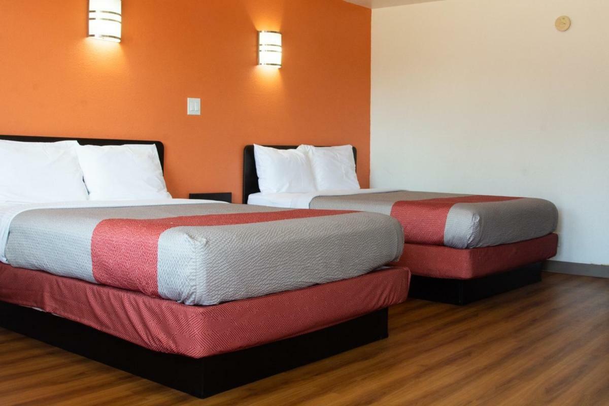 Motel 6-Brinkley, Ar Екстериор снимка