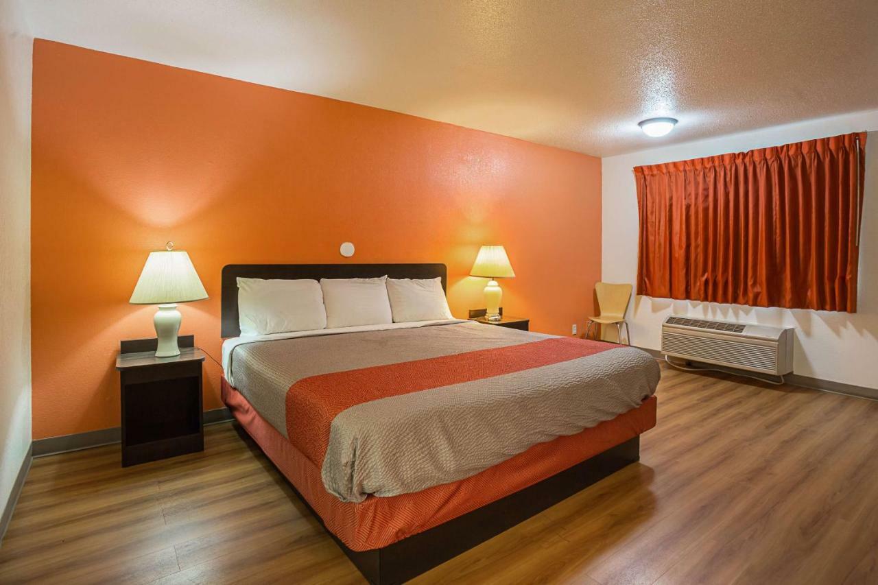Motel 6-Brinkley, Ar Екстериор снимка