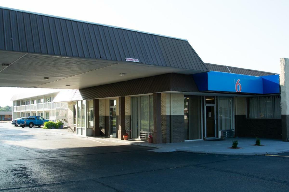 Motel 6-Brinkley, Ar Екстериор снимка